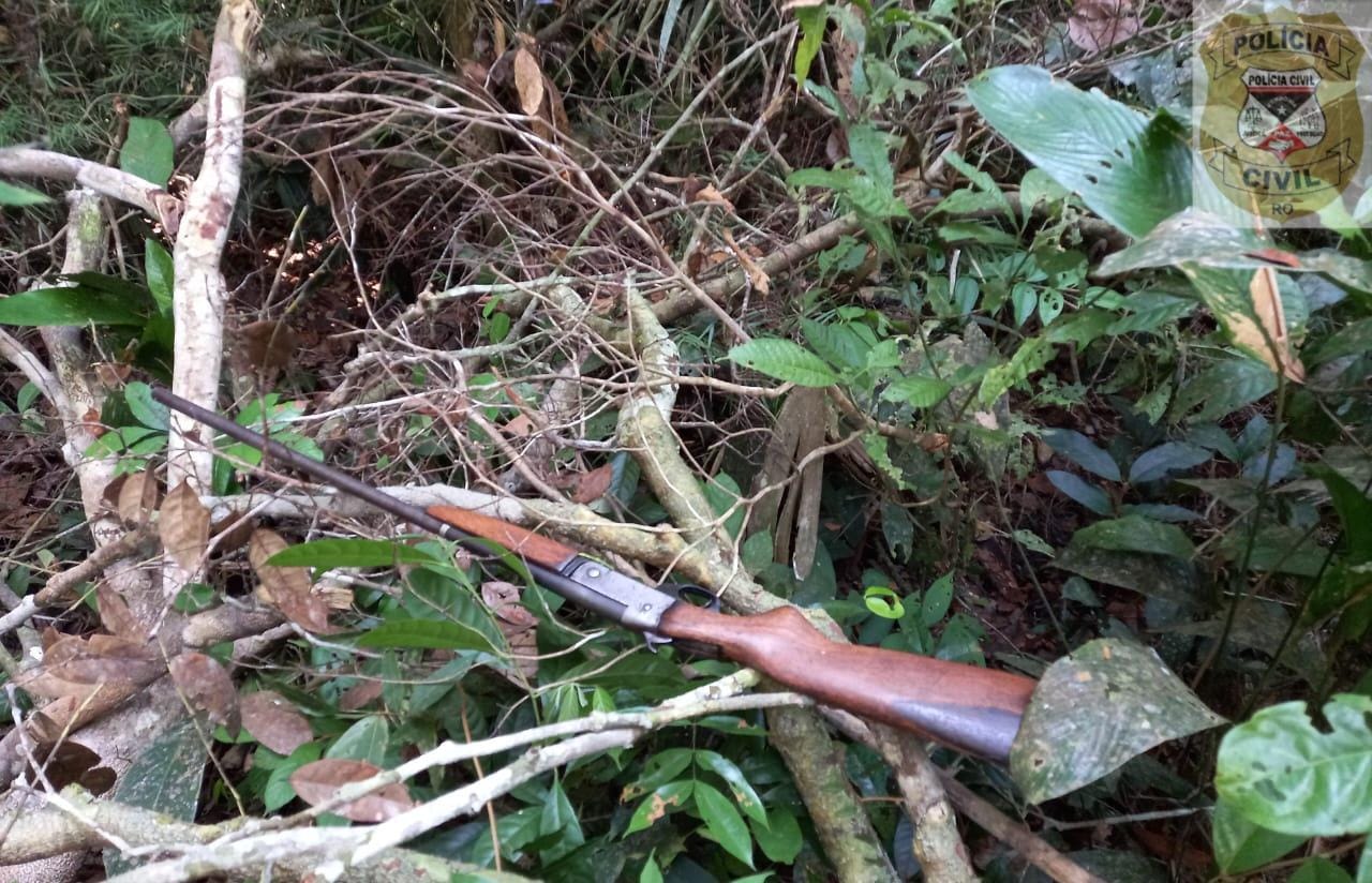Suspeito de matar caseiro a tiros de espingarda é preso pela Delegacia de Homicídios