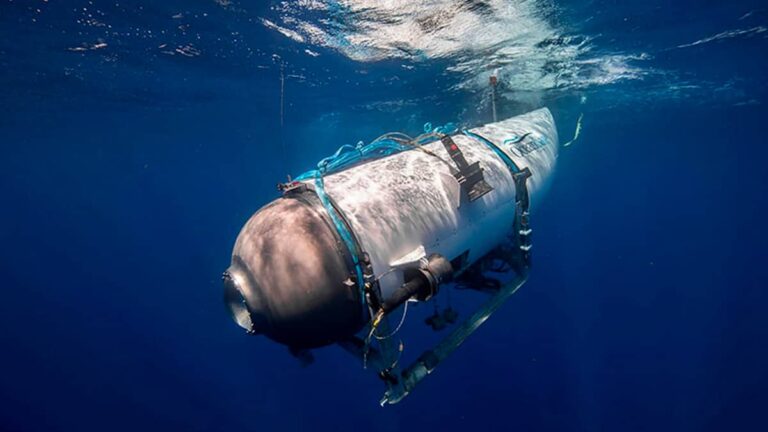 Implosão Submarina O Destino dos Corpos Humanos em Profundidades Extremas