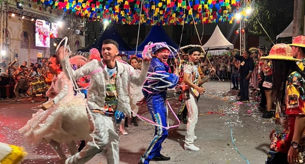 Arraial Flor do Maracujá apresenta grupos folclóricos como Rosa Divina e Nova Junina do Orgulho - News Rondônia Arraial Flor do Maracujá apresenta grupos folclóricos como Rosa Divina e Nova Junina do Orgulho