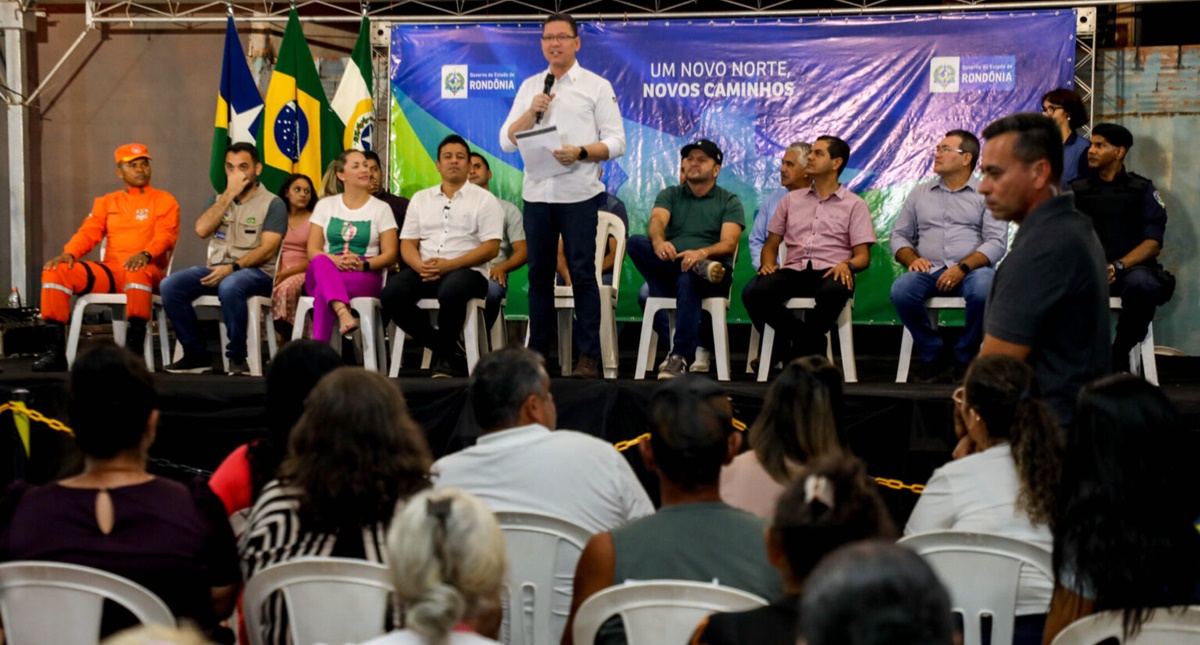 Rua Mário Quintana é pavimentada com ações do Governo de Rondônia, no município de Cacoal