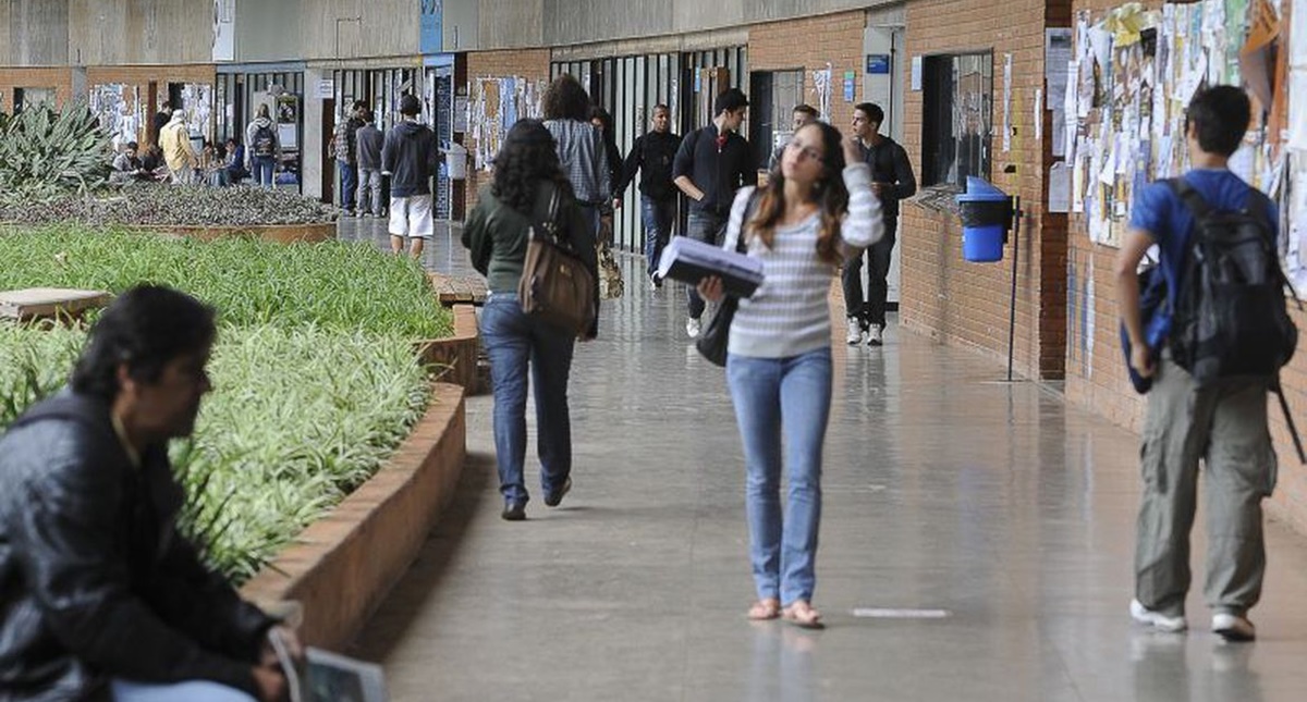 Rede Brasileira de Mulheres Cientistas lança campanha #AssédioZero