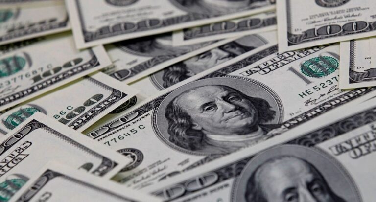 Contas externas têm saldo positivo de US$ 649 milhões em maio