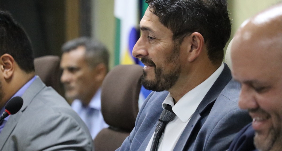 Câmara Municipal aprova projeto do vereador Márcio Pacele que regulamenta uso de aparato de segurança por agentes de trânsito