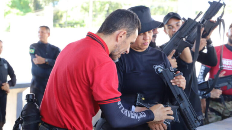 Policiais Penais recebem capacitação em Curso de Armamento e Tiro - News Rondônia