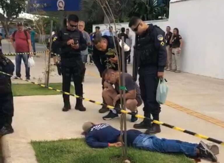 Dupla é presa após roubo e troca de tiros com a PM no centro de Porto Velho - News Rondônia