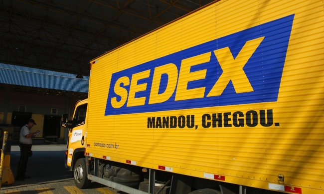 Correios – Se não for possível receber em casa, saiba como retirar sua encomenda