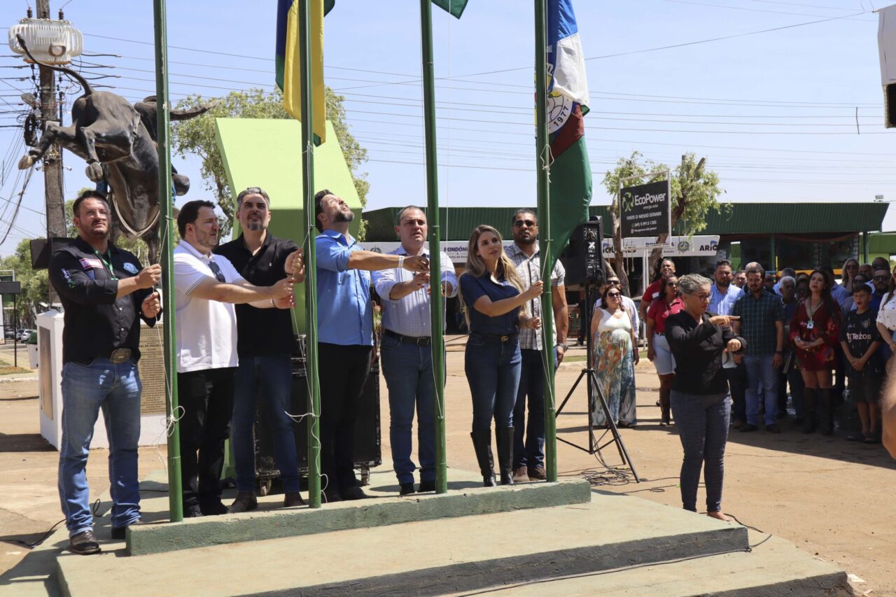 Governo do Estado participa de Feira de Agronegócio e Sustentabilidade em AriquemesA solenidade de abertura Feira aconteceu neste domingo, 30 em Ariquemes - News Rondônia