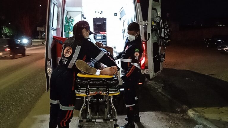 PISTA MOLHADA: Motociclista sofre queda e fica lesionado na Avenida Imigrantes - News Rondônia