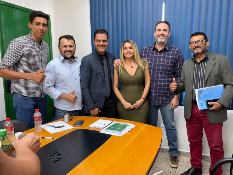 Deputado Cássio Gois fortalece parceria com despachantes em reunião na sede do Detran em Porto Velho - News Rondônia