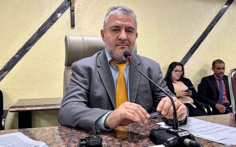 Vereador Everaldo Fogaça comemora reinício do programa Tchau Poeira em Porto Velho; Confira ruas e bairros - News Rondônia