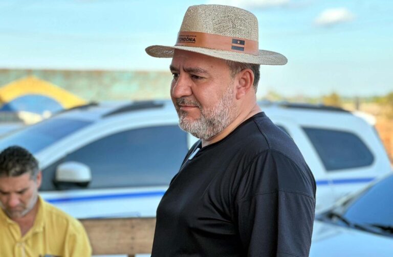 Vereador Everaldo Fogaça comemora licitação para asfaltamento de ruas no Bairro Planalto em Porto Velho - News Rondônia