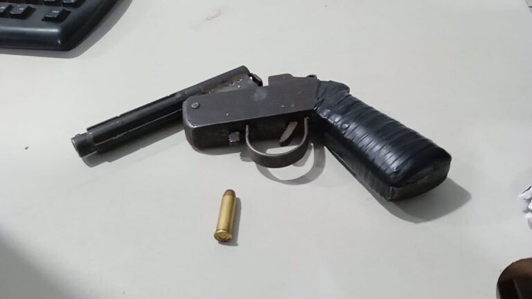 Dupla de bike é presa com arma caseira na zona leste - News Rondônia