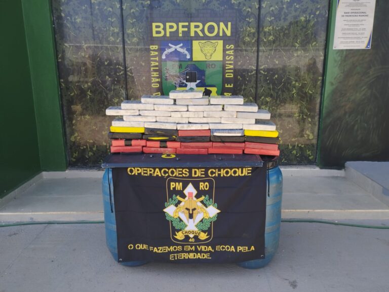 HÓRUS: Operação conjunta da PM resulta em prisão de caminhoneiro com 45kg de drogas - News Rondônia