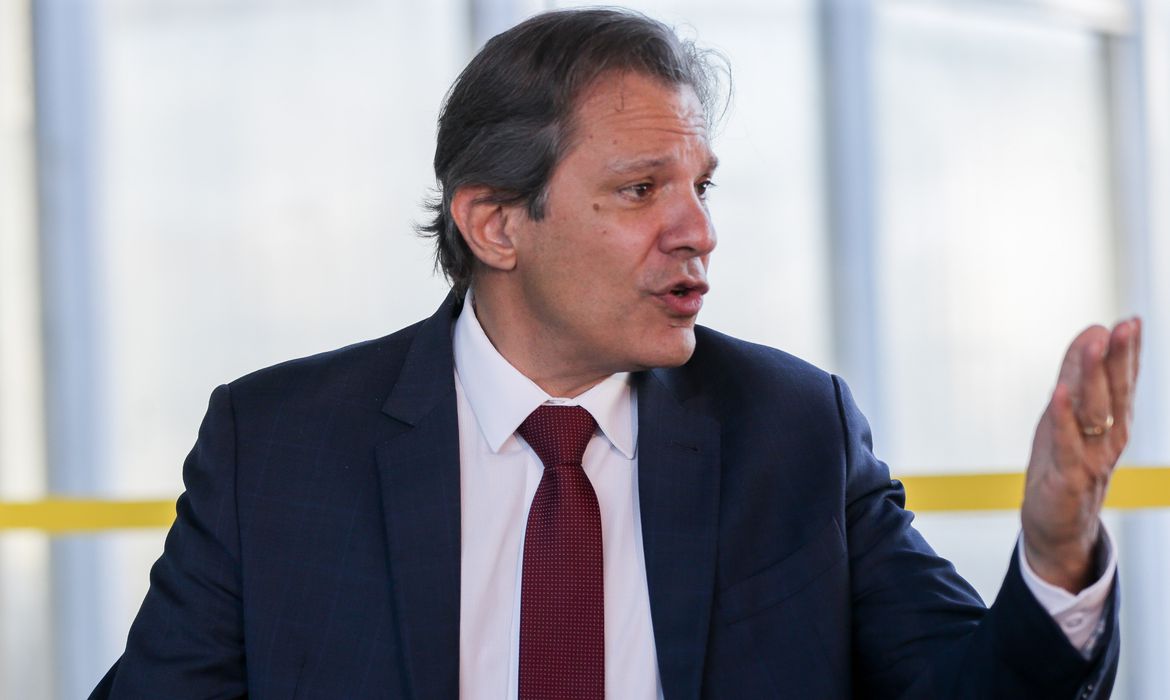 Câmara deve respeitar acordo firmado com OAB sobre Carf, diz Haddad