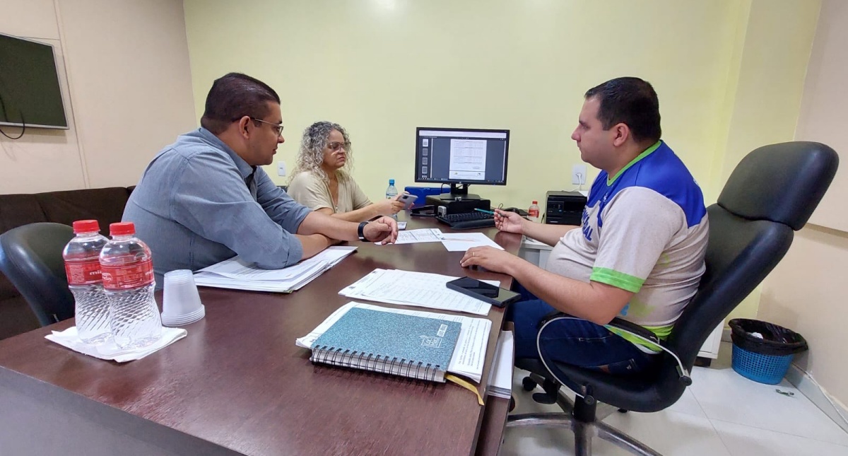 Fundação Cultural recebe equipe da Agência de Desenvolvimento para discutir participação em eventos
