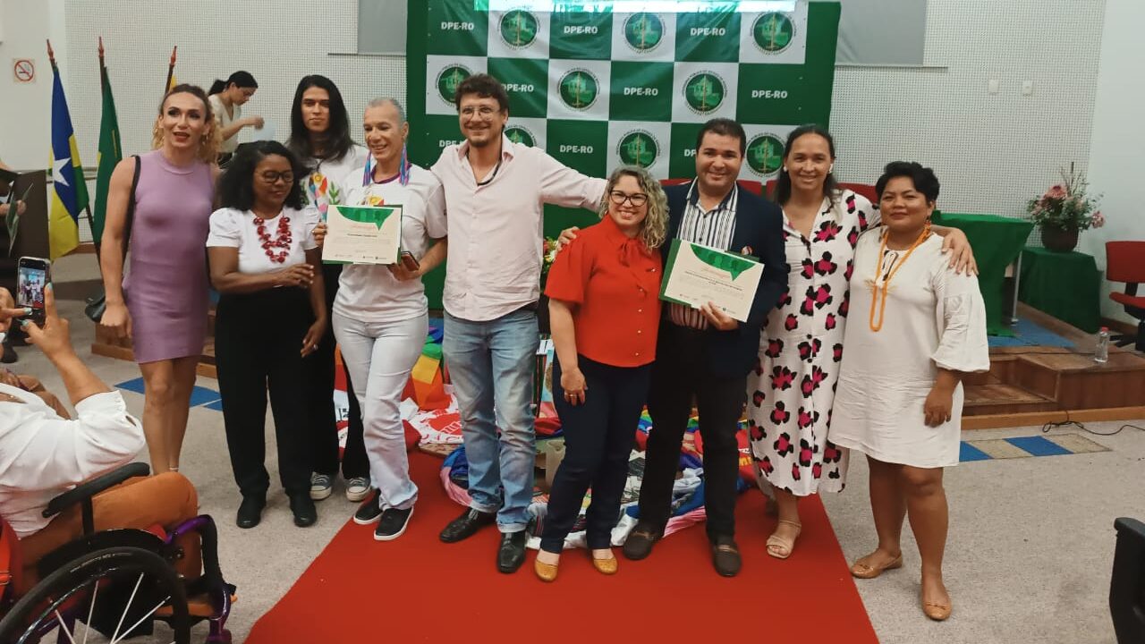 Comissão de Diversidade Sexual e de Gênero da OAB Rondônia é homenageada pela Defensoria Pública