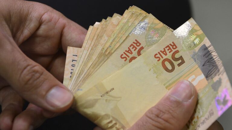 Dívida Pública sobe 2,95% em junho e aproxima-se de R$ 6,2 trilhões