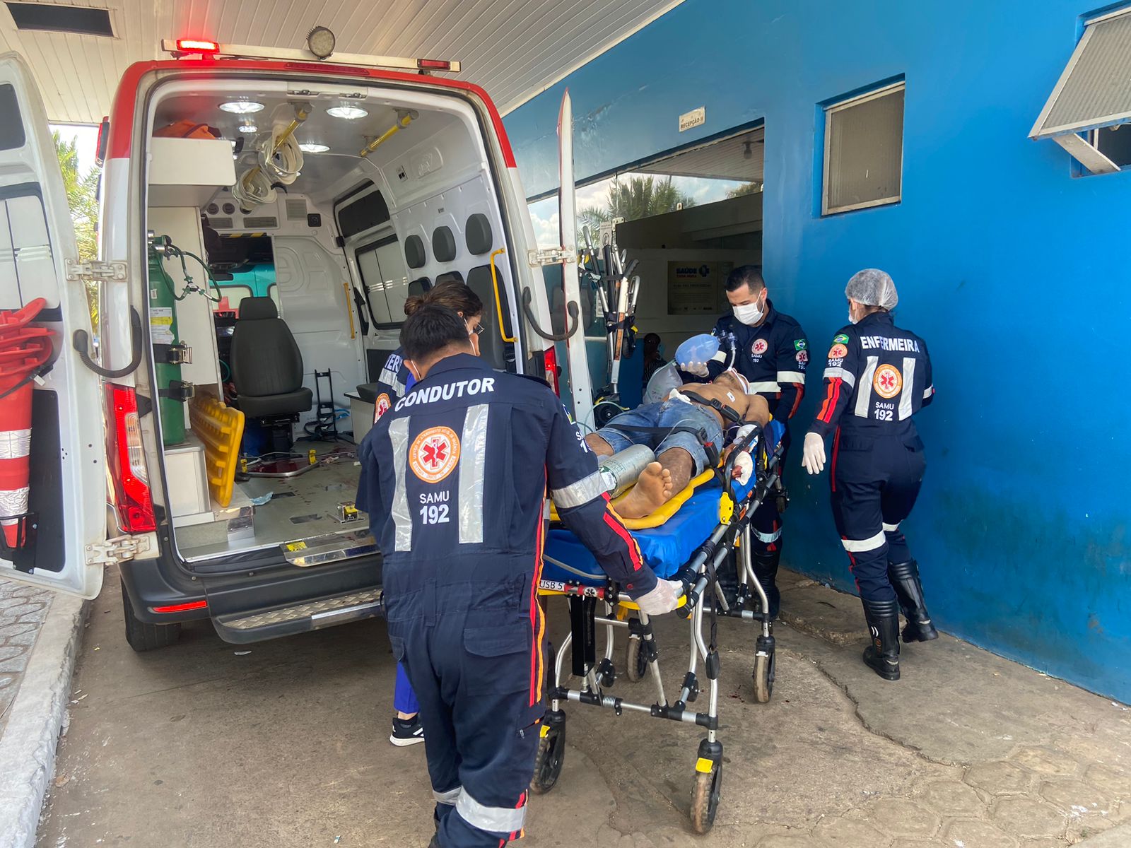 INCONFORMADO: Homem atira no próprio peito após tentar matar ex-mulher com tiro na cabeça - News Rondônia
