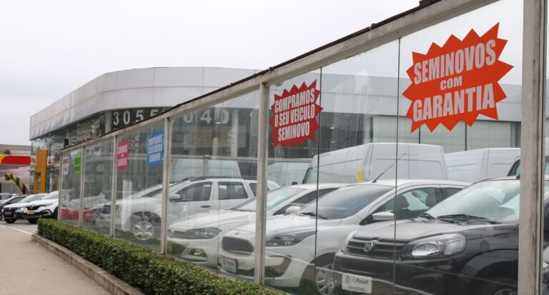 Governo encerra programa de desconto para carros leves