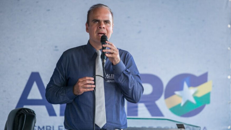 Deputado Alan Queiroz indica a concessão do auxílio emergencial para revitalização de rodovias em Candeias do Jamari - News Rondônia