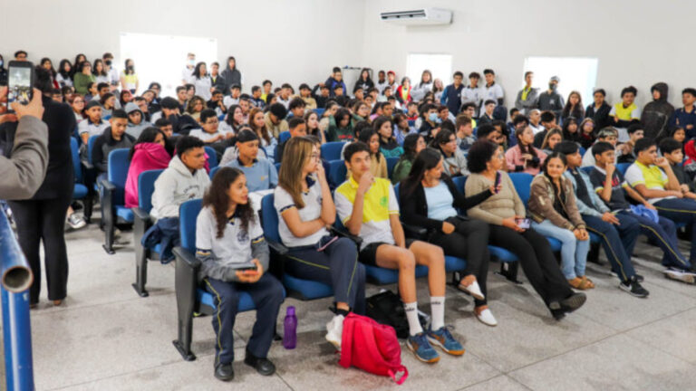 Simulados digitais realizados pela Seduc reforçam preparação dos estudantes para o Enem - News Rondônia