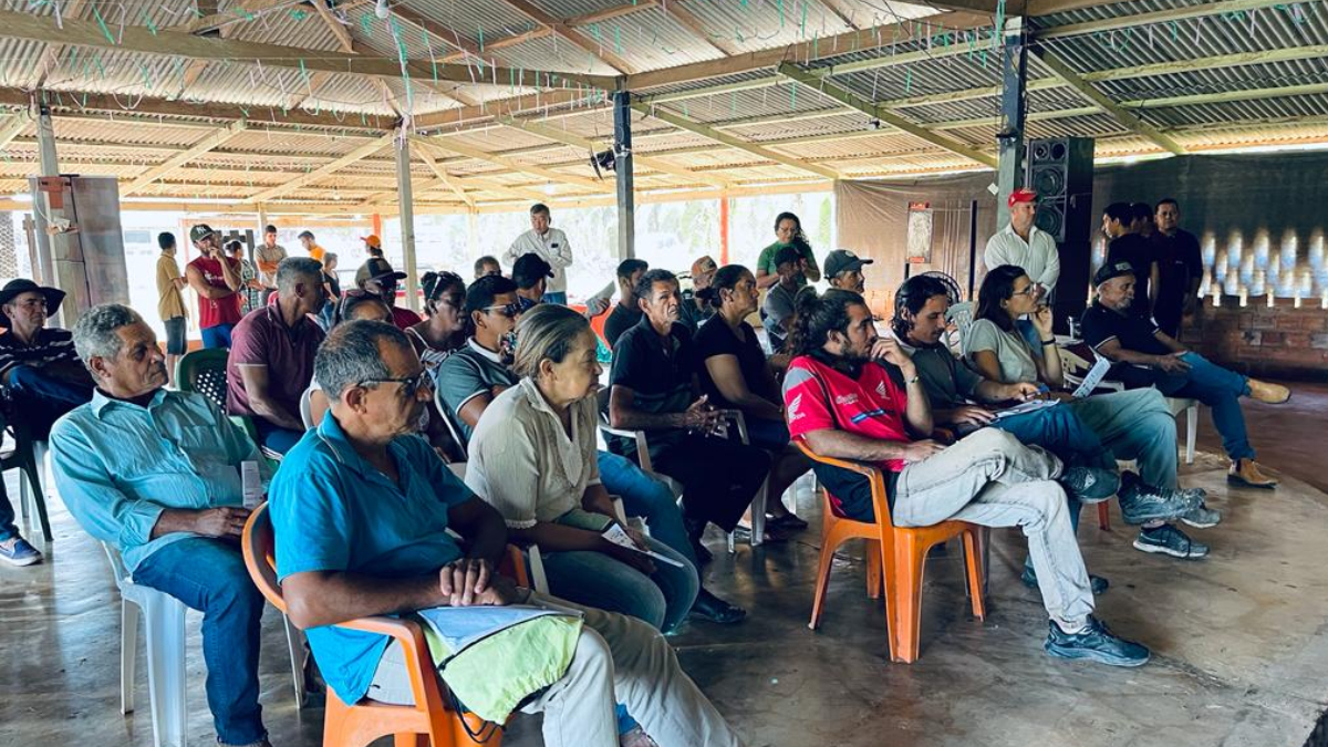 Produtores de banana recebem capacitação na comunidade de Cujubinzinho