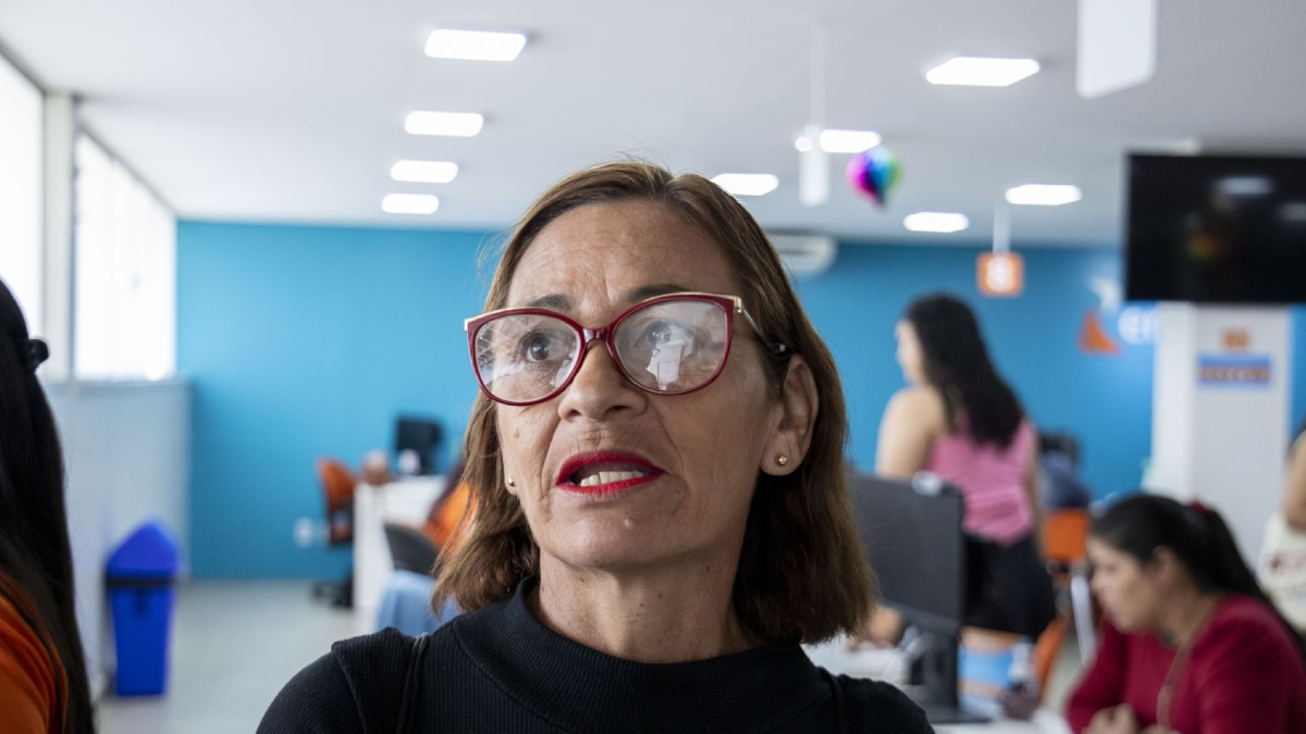 Famílias com agendamento de pedidos de ligação de energia elétrica no Pró-Moradia Leste I são atendidas