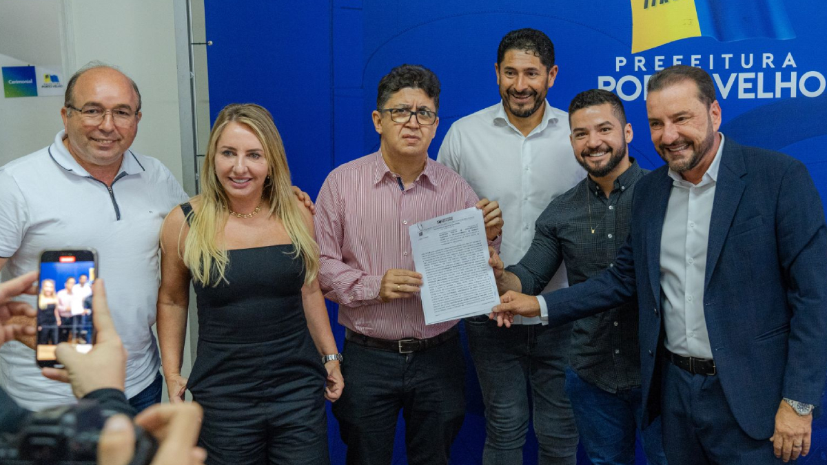 Ieda Chaves comemora a regularização de imóveis de igrejas e templos religiosos em Porto Velho - News Rondônia