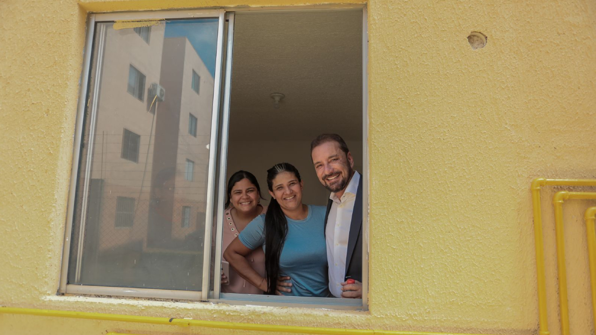 Empenho técnico e financeiro da Prefeitura garantiram a entrega do Porto Bello I às famílias - News Rondônia Empenho técnico e financeiro da Prefeitura garantiram a entrega do Porto Bello I às famílias