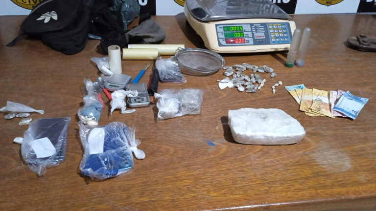 BOCA FECHADA: Denarc recebe denúncia e prende trio com drogas em distrito de Porto Velho