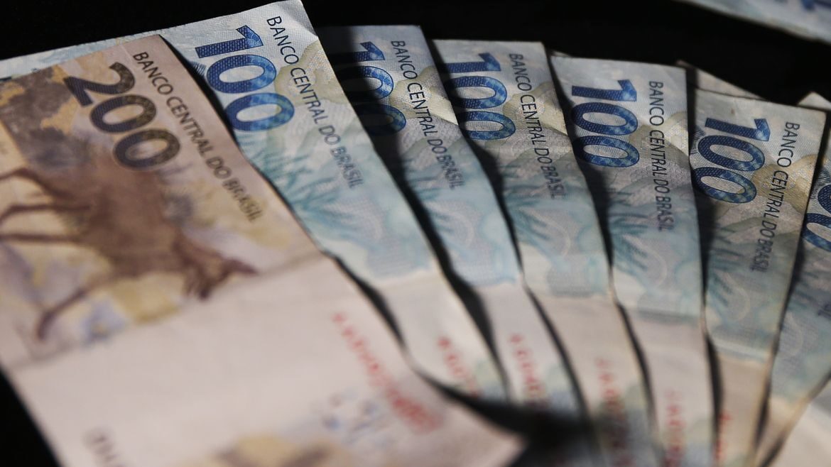 Receita abre consulta para 3º lote de restituição do Imposto de Renda