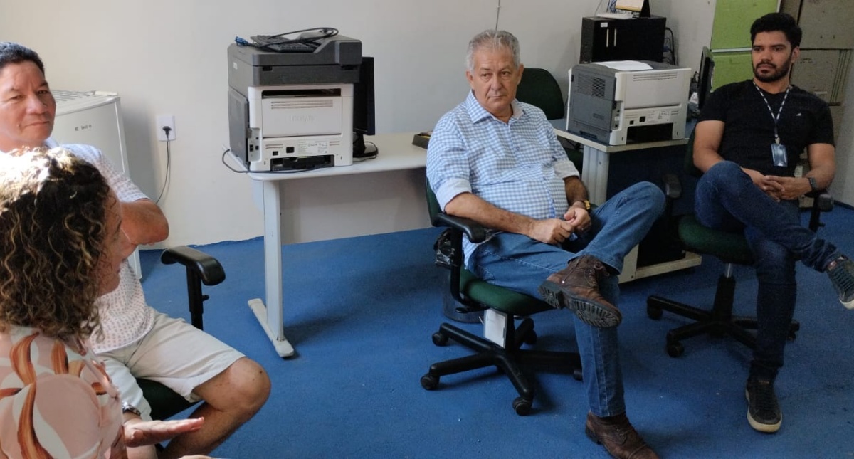 Feirantes do segmento do pescado são ouvidos pelo Município para tratar sobre melhorias - News Rondônia Feirantes do segmento do pescado são ouvidos pelo Município para tratar sobre melhorias