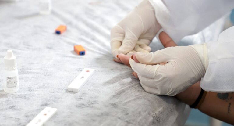 Campanha busca reforçar ações de vigilância, prevenção e controle das hepatites virais