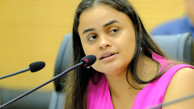 Apoio a doação de sangue: deputada Dra Taíssa Sousa parabeniza Fhemeron por coleta itinerante de sangue em Guajará-Mirim - News Rondônia