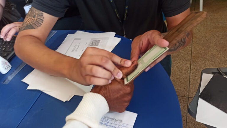 Sine Municipal suspende emissão de RG - News Rondônia