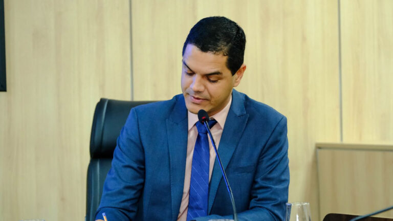 É de Cacoal-RO, "Lara é a décima melhor do mundo!" - News Rondônia