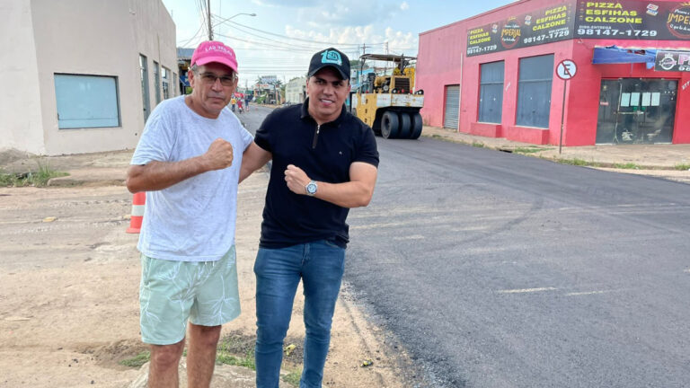 Vereador Edimilson Dourado afirma que Rua Geraldo Siqueira está em fase final de recapeamento - News Rondônia