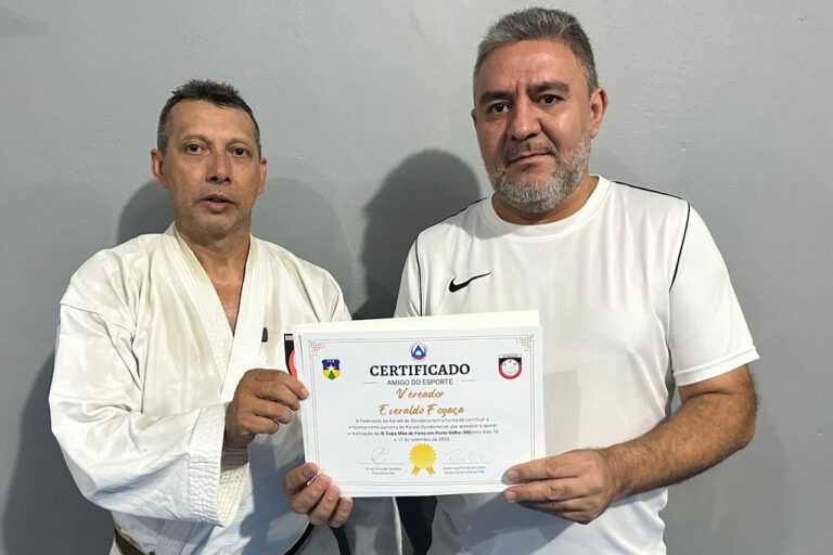 Vereador Everaldo Fogaça recebe homenagem da Federação Rondoniense de Karatê como Amigo do Esporte - News Rondônia