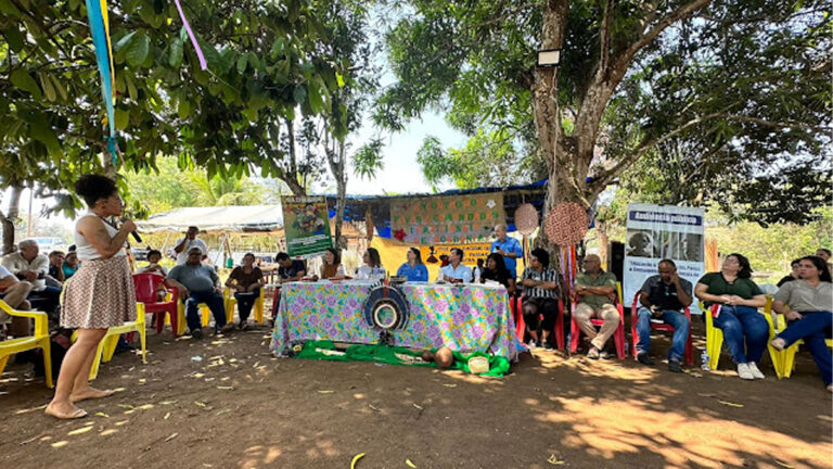 Cláudia de Jesus lidera encontro para debater educação e direitos dos povos tradicionais de Rondônia - News Rondônia
