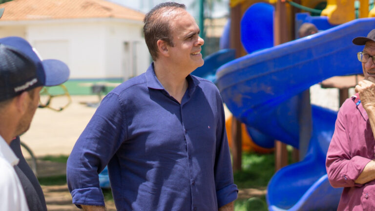 Deputado Alan Queiroz indica a construção de quadras esportivas de areia em distritos e bairros de Nova Mamoré - News Rondônia