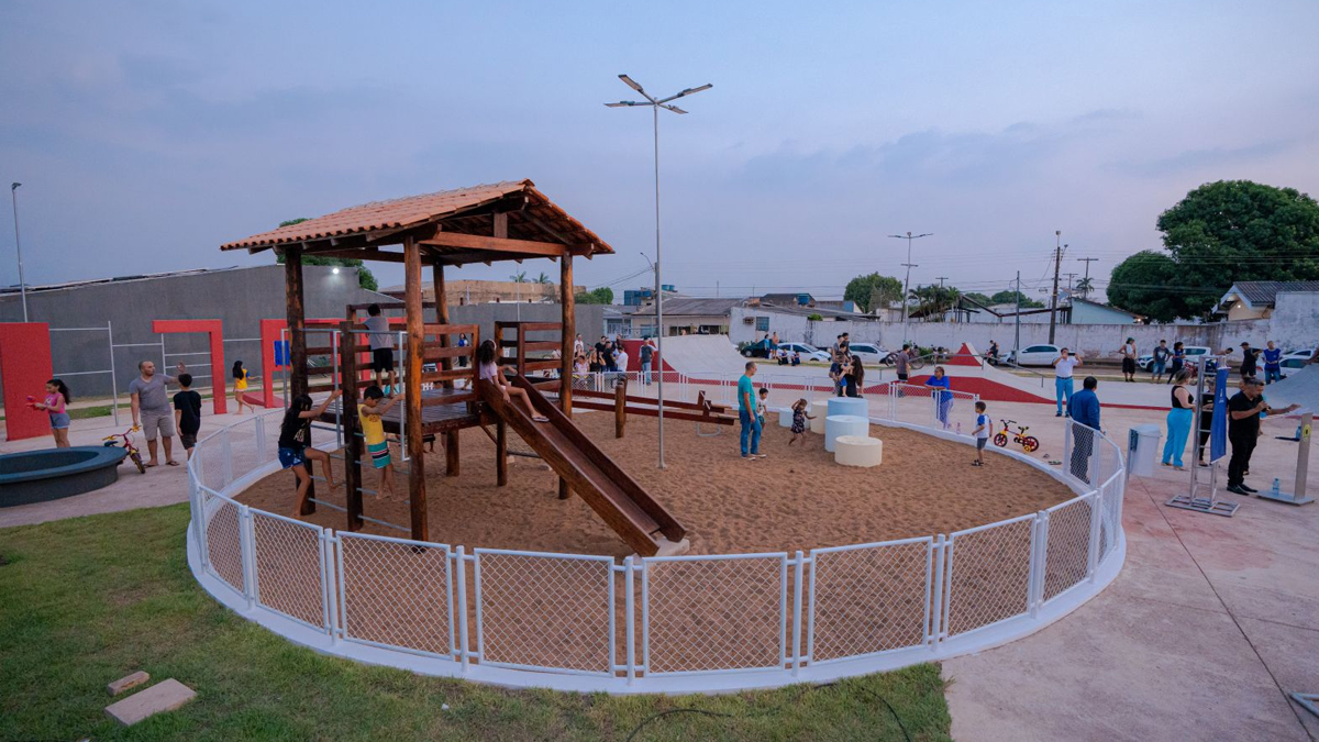 INAUGURAÇÃO - Praça das Camélias é entregue à população da zona Sul da capital - News Rondônia