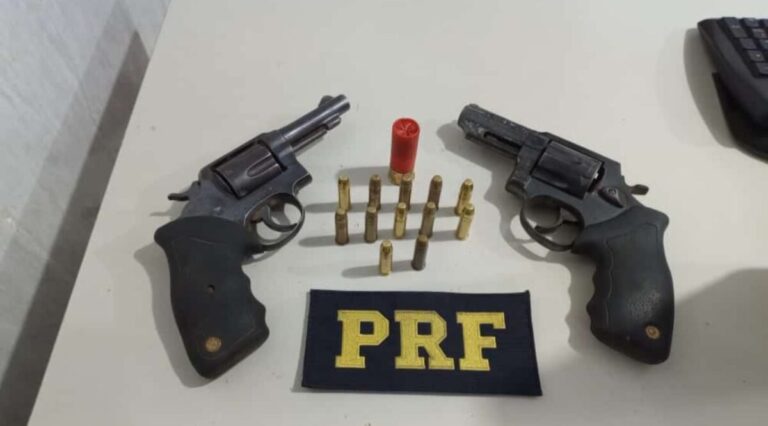 Trio é preso com armas escondidas em motor de Vectra em Porto Velho - News Rondônia