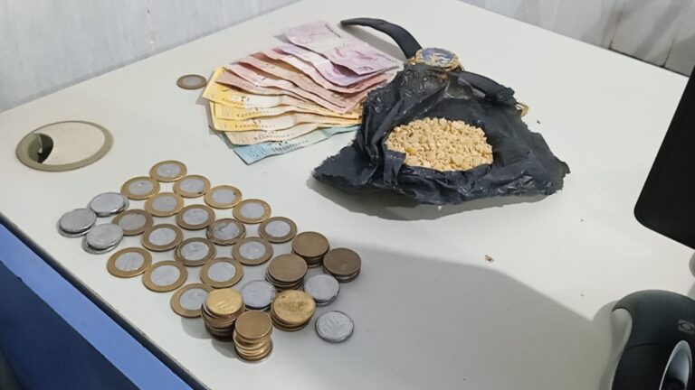 Dupla é detida vendendo drogas em construção abandonada - News Rondônia