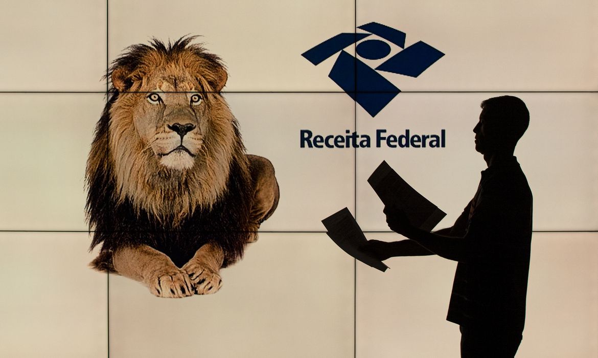 Receita abre nesta quinta-feira consulta ao quarto lote de restituição do IRPF 2023 