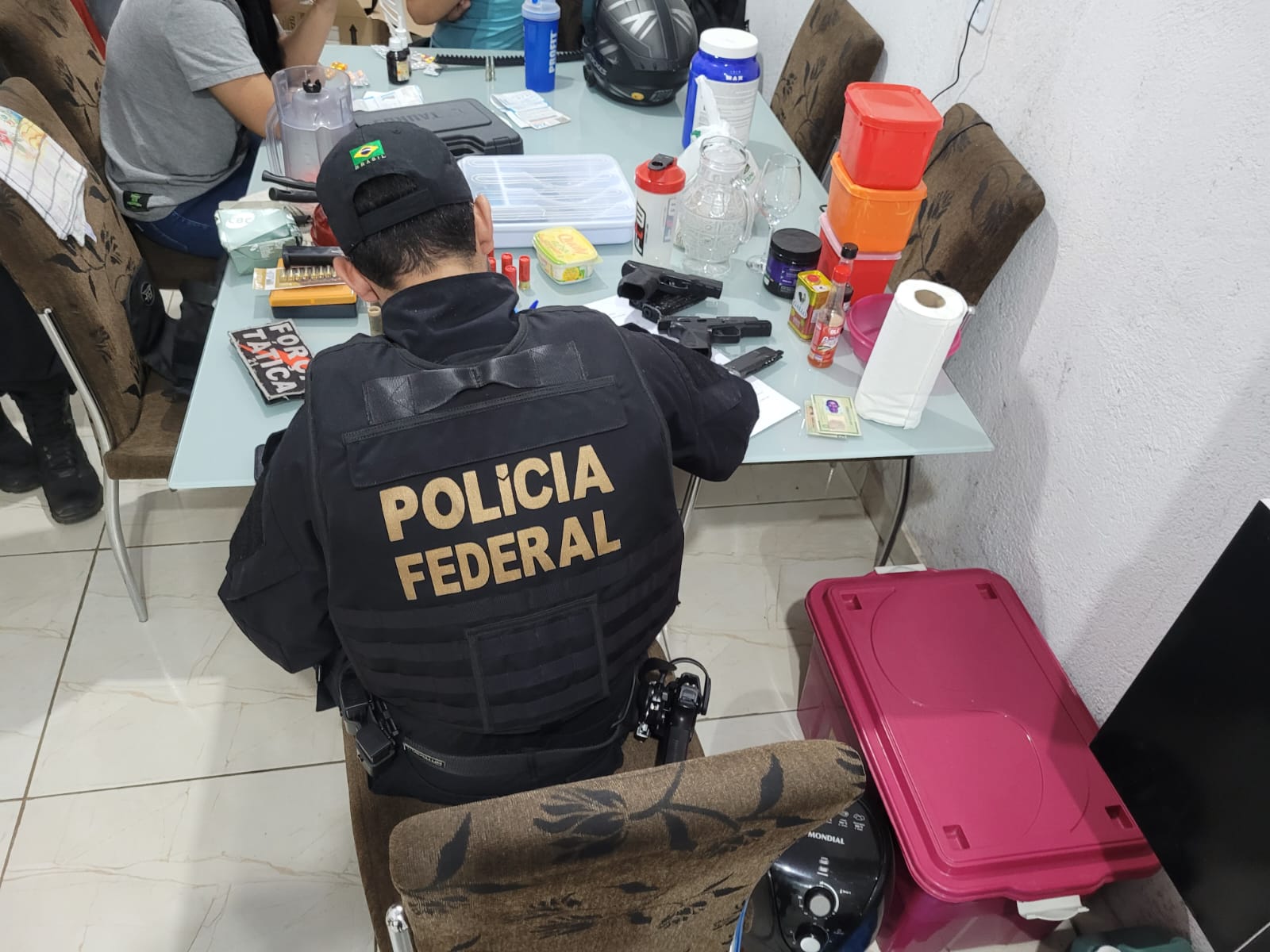 Polícia Federal deflagra operação contra suspeitos de atentado a jornal rondoniense - News Rondônia