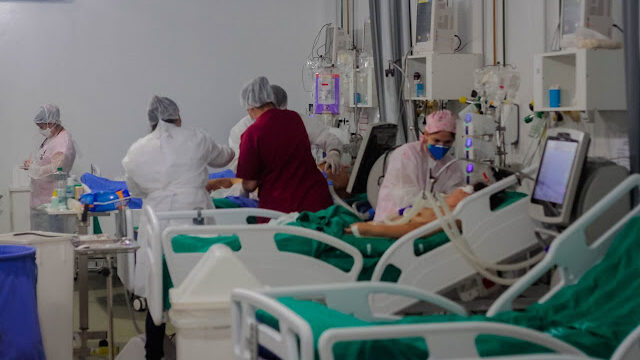 Cláudia de Jesus apresenta propostas para valorização dos servidores da saúde