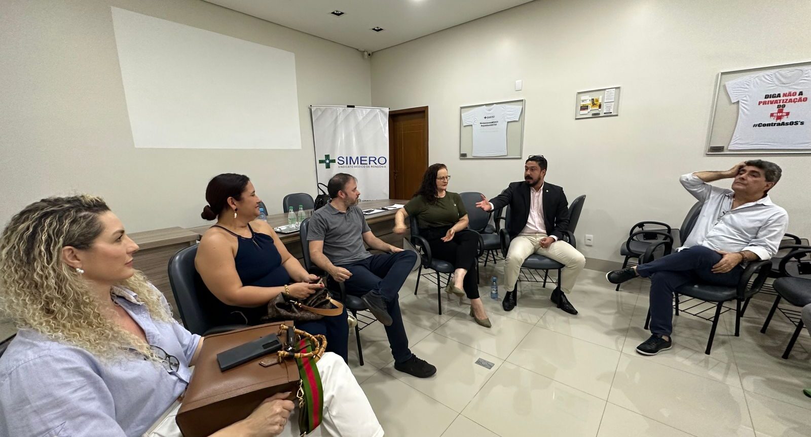 Cremero aborda problemáticas e soluções para atendimento sus com coordenação do núcleo da cidadania da defensoria pública