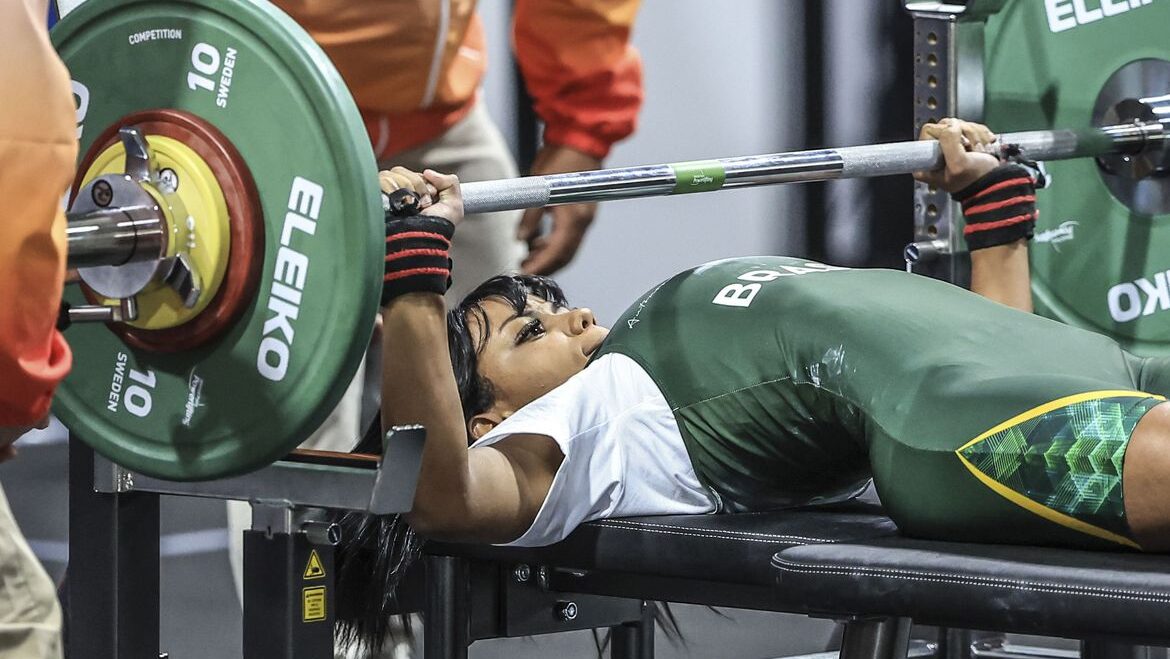 Lara Lima conquista bronze no Mundial de halterofilismo paralímpico