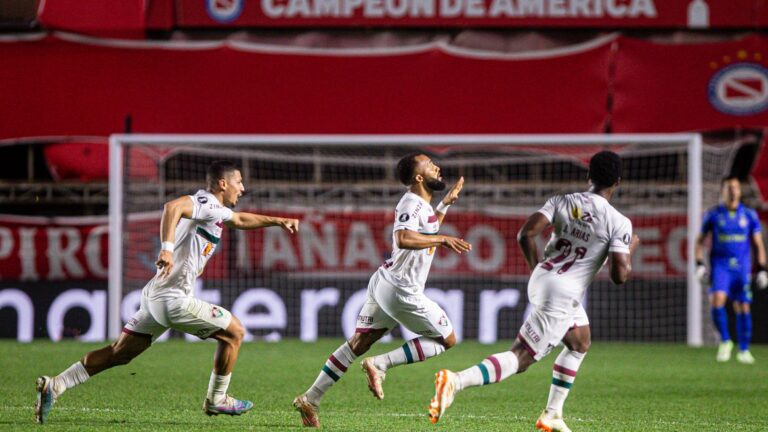 Libertadores Flu arranca empate com Argentinos Juniors nas oitavas