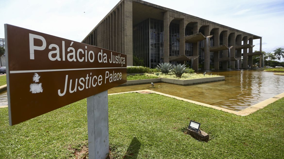 Moraes autoriza MJSP a enviar imagens do 8 de janeiro à CPMI do Golpe